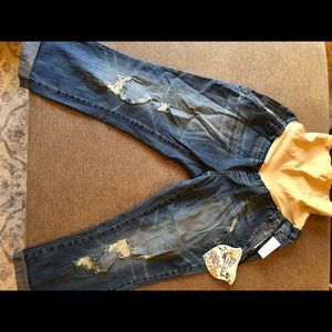 Maternity XL cropped distressed jeans